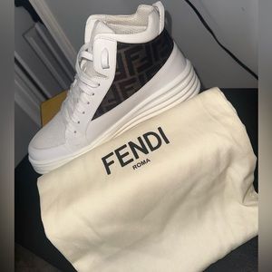 FENDI Men’s Leather Mid Top